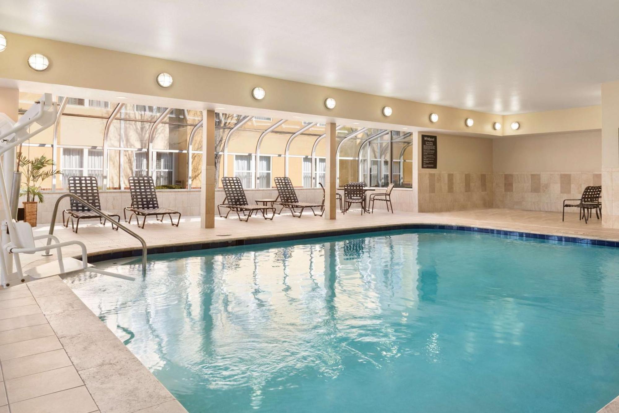 Homewood Suites By Hilton Columbus-Hilliard Ngoại thất bức ảnh
